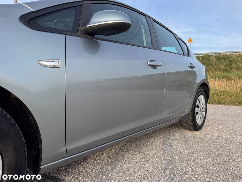 Opel Astra 1.4 Turbo Design Edition - 13