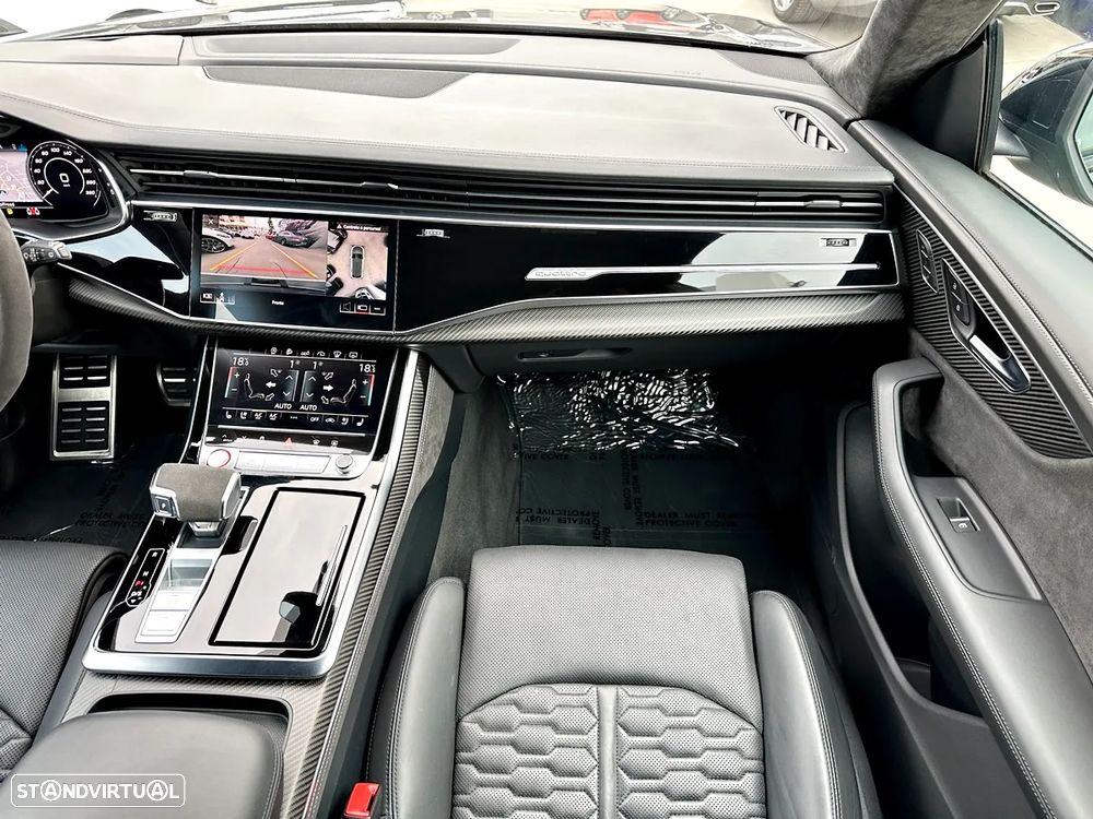 Audi RS Q8 4.0 TFSI quattro Tiptronic - 12
