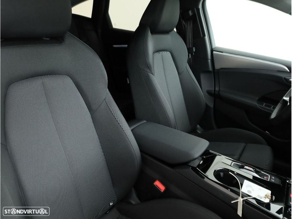 Audi A5 Avant ver-e--hybrid-quattro-se-business - 13