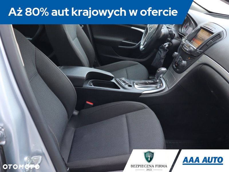 Opel Insignia - 11