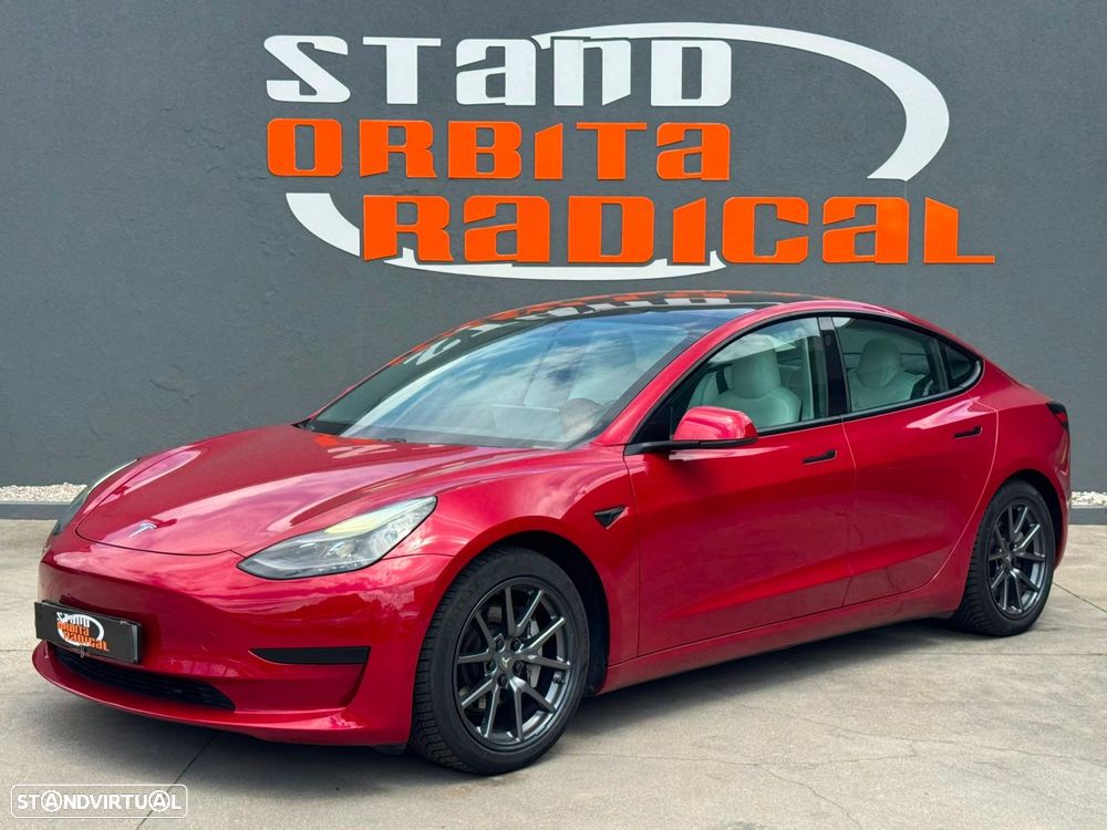 Tesla Model 3 Standard Range Plus RWD - 1