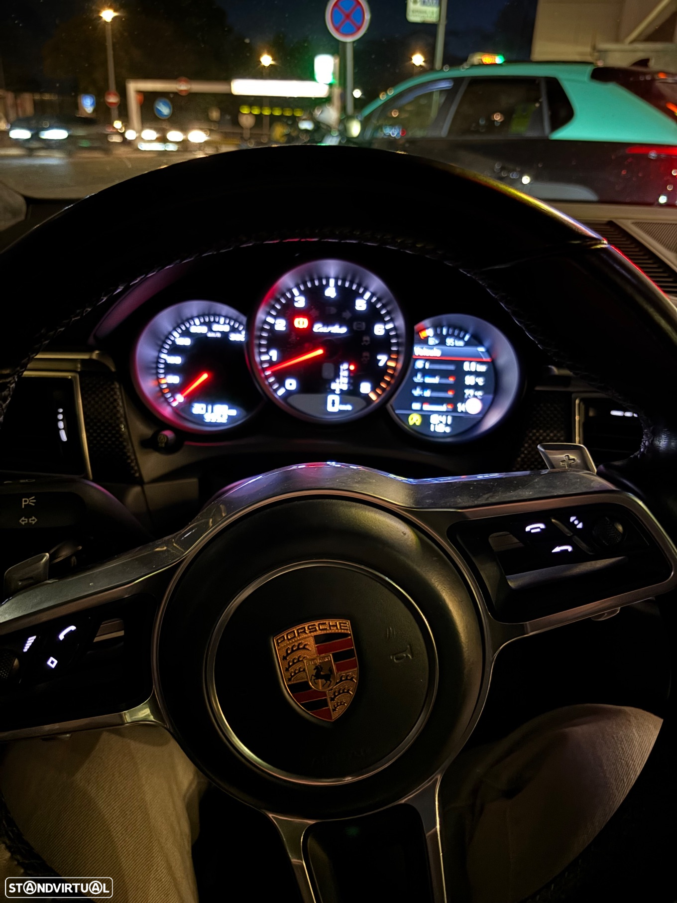 Porsche Macan Turbo Performance Package - 11