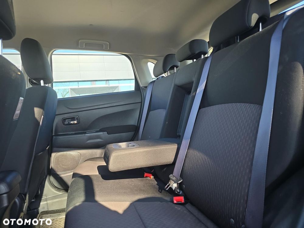 Mitsubishi ASX 1.6 Invite - 22