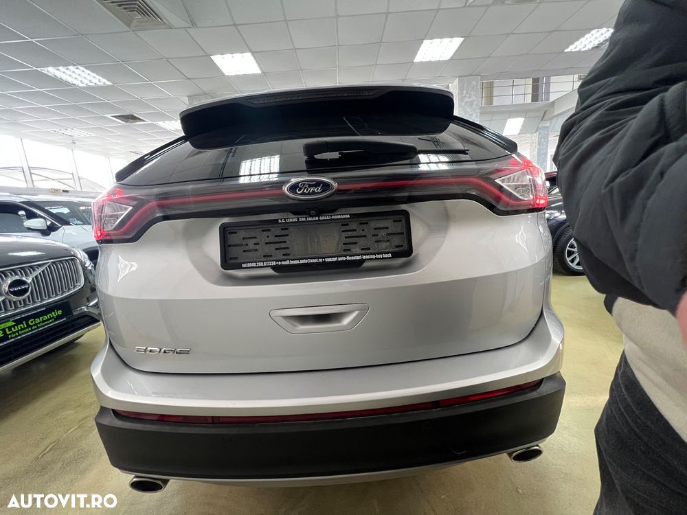 Ford Edge 2.0 TDCi Bi-Turbo 4x4 Titanium - 10