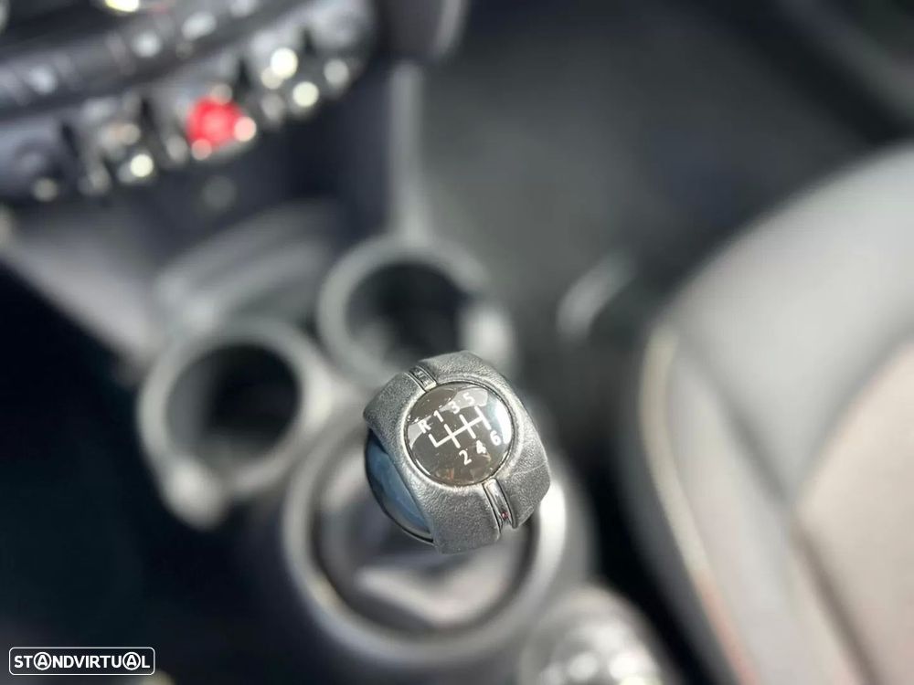 MINI 5 Portas Cooper 4Business Nav - 19