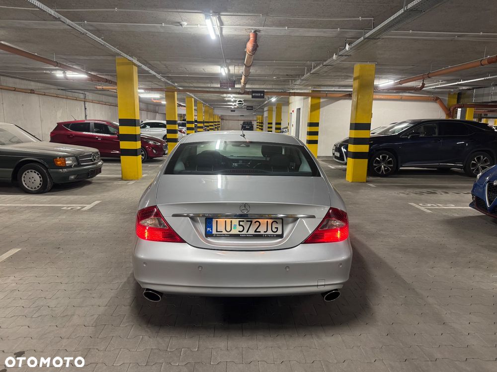 Mercedes-Benz CLS - 6