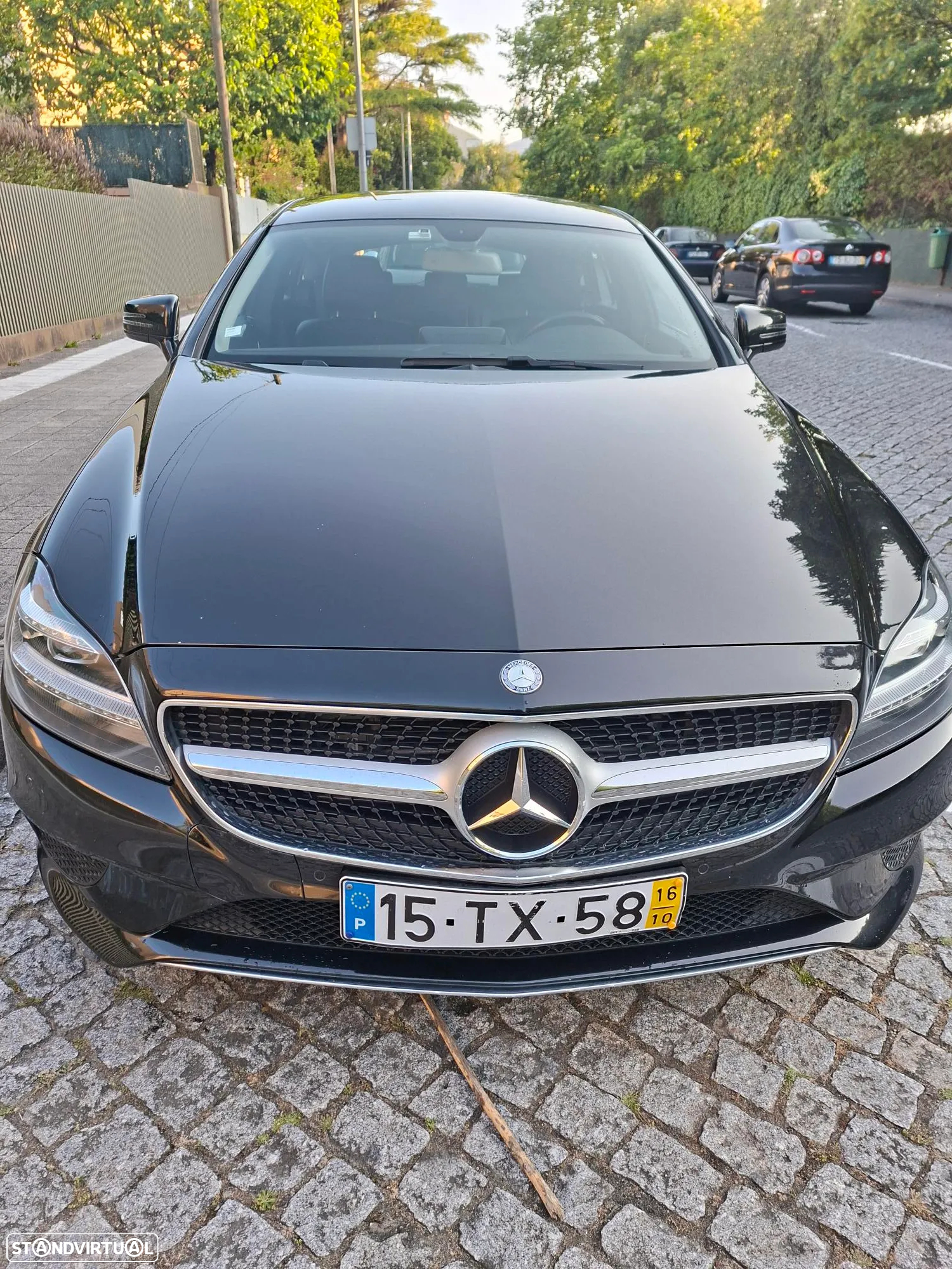 Mercedes-Benz 220 - 3