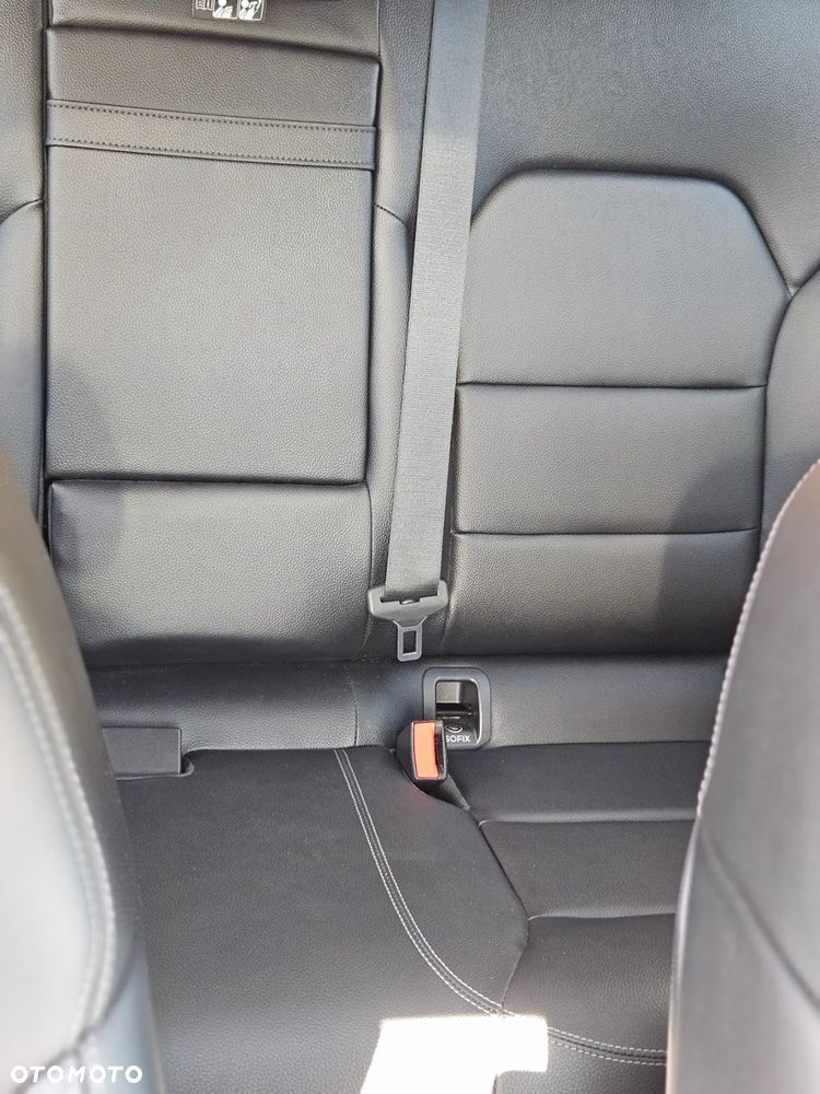 Mercedes-Benz GLA 250 4-Matic - 17