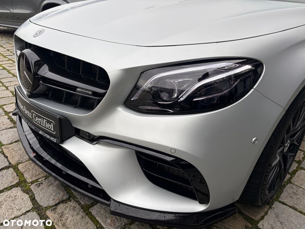 Mercedes-Benz Klasa E AMG 63 4Matic AMG Speedshift 9G-MCT - 9