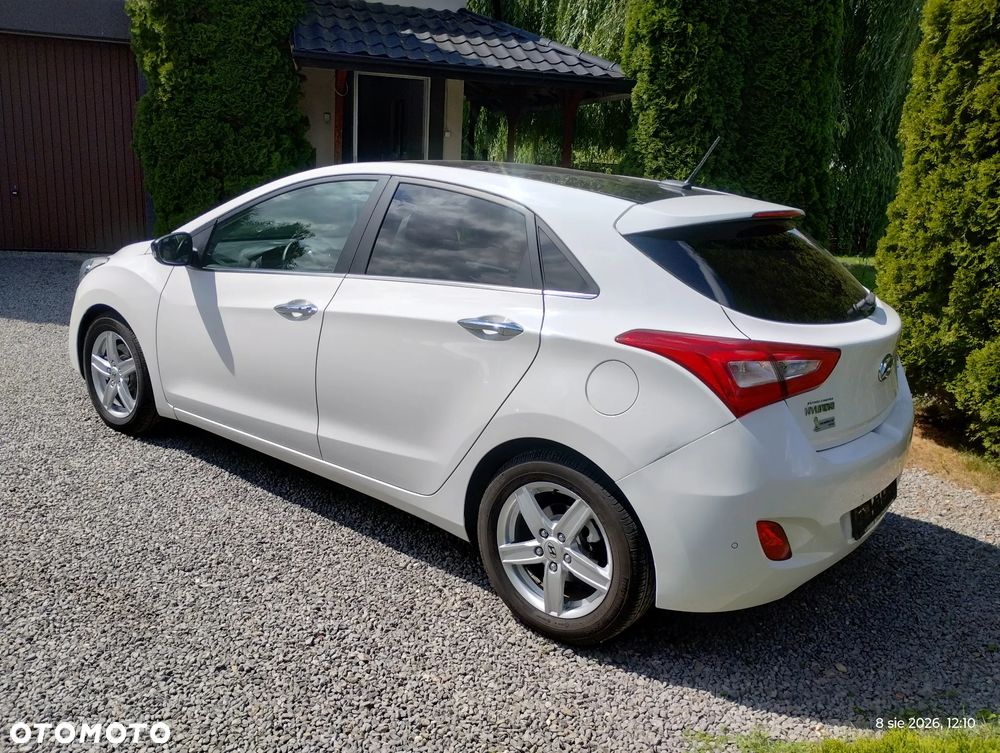 Hyundai i30 1.6 Fifa World Cup Edition - 11