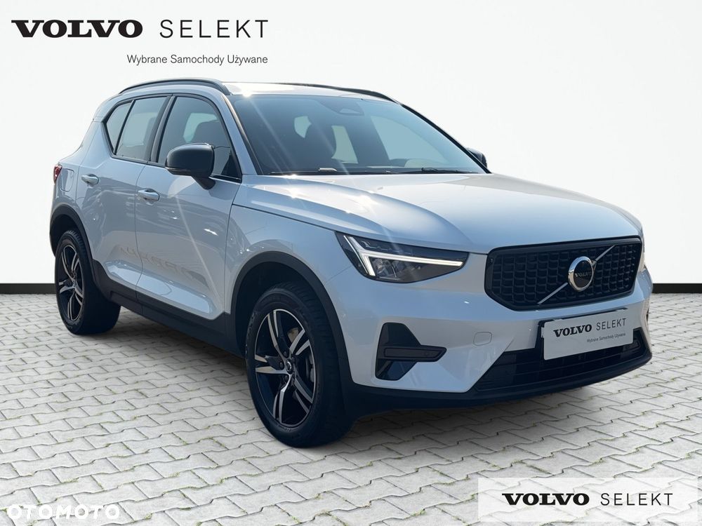 Volvo XC 40 - 4