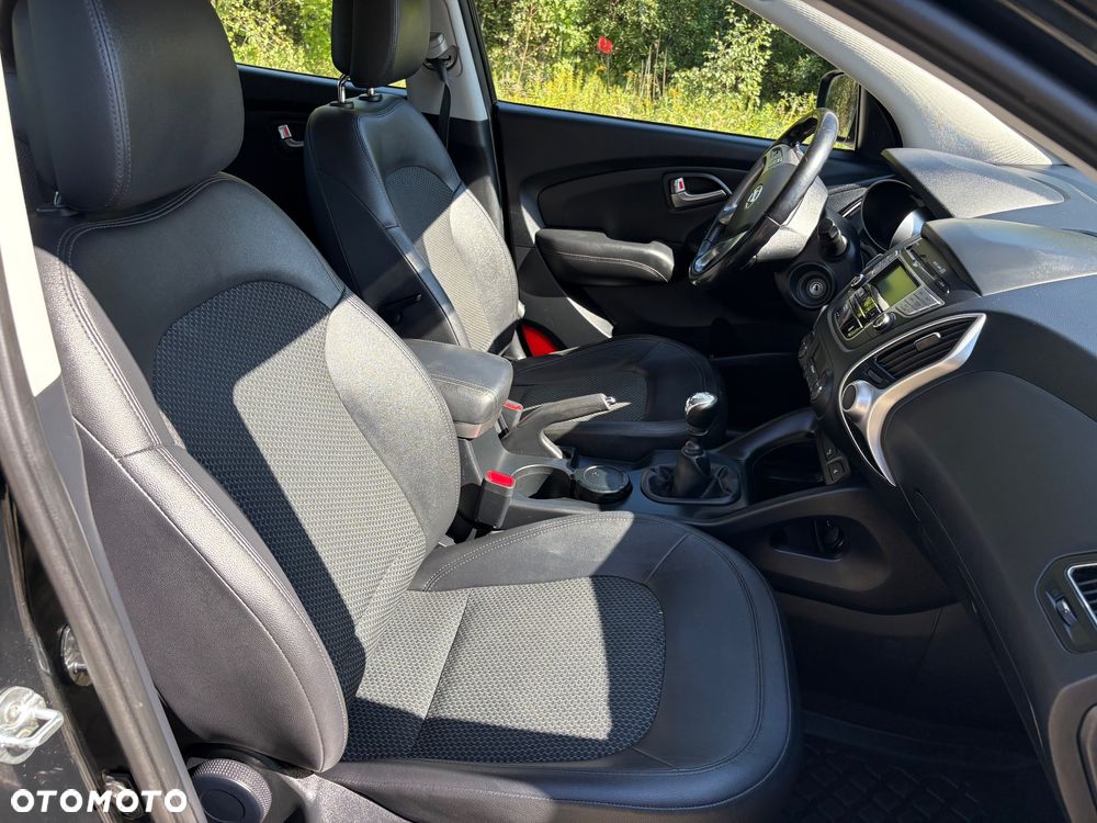 Hyundai ix35 2.0 CRDi Comfort 2WD - 25