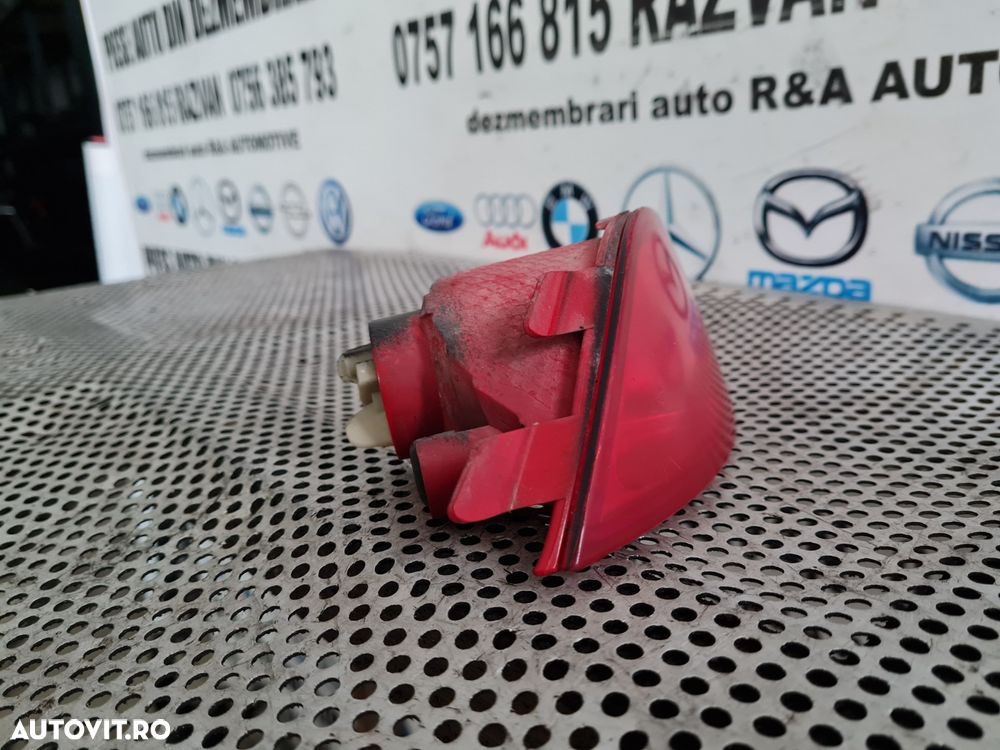 Lampa Ceata Dreapta Spate Din Bara Hyundai IX35 An 2009-2010-2011-2012-2013-2014-2015 Dezmembrez Hy - 4