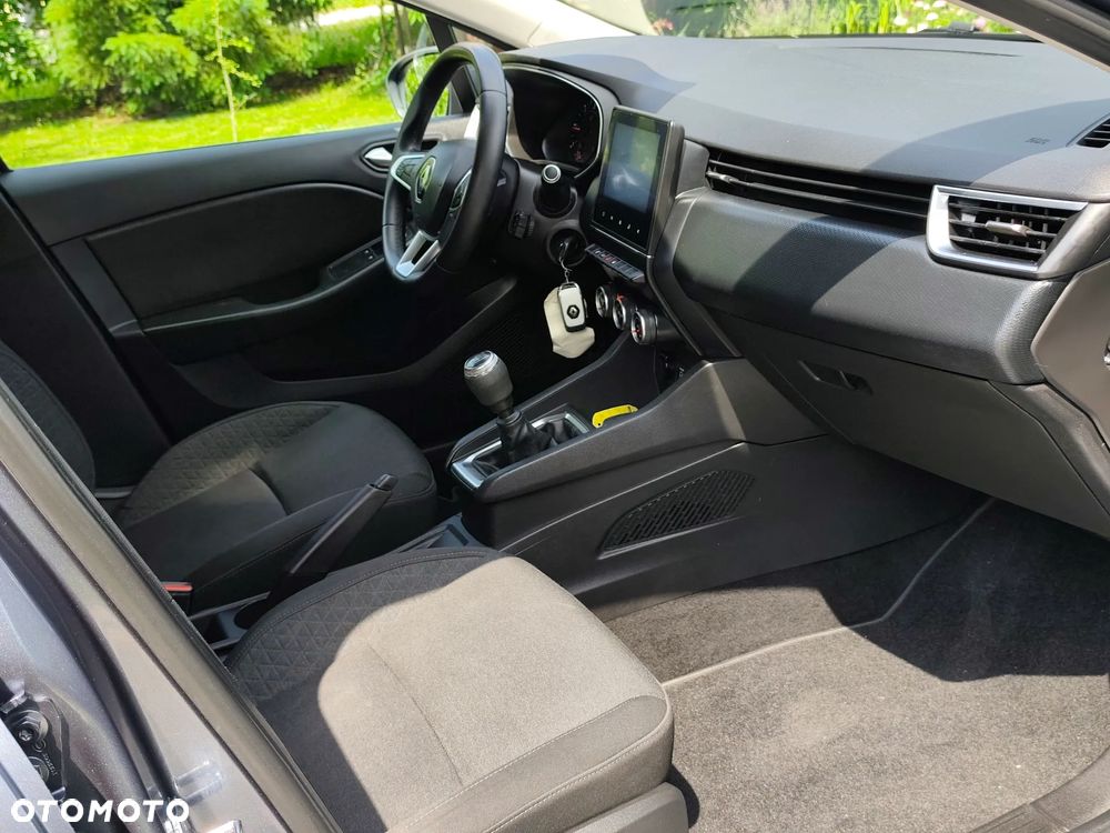 Renault Clio BLUE dCi 85 BUSINESS EDITION - 22