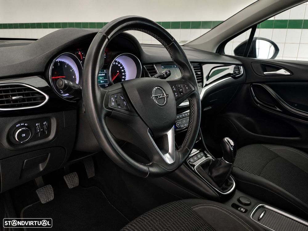 Opel Astra Sports Tourer 1.5 D Design & Tech S/S - 18