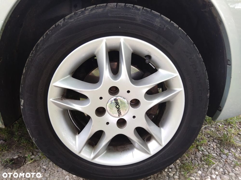 Fiat Punto 1.2 8V Active - 4