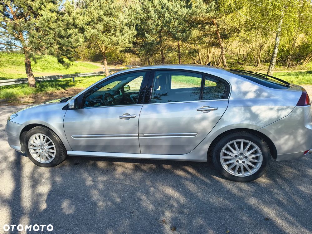 Renault Laguna ENERGY dCi 130 FAP Start-Stop Paris - 4