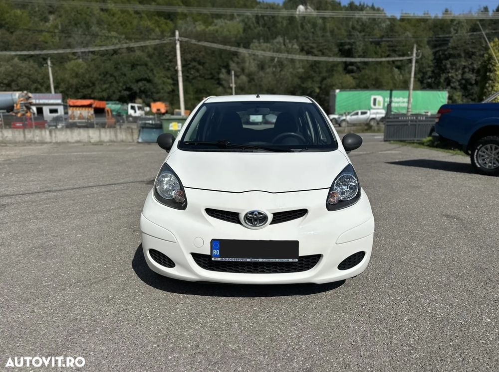 Toyota Aygo 1.0 Terra - 1