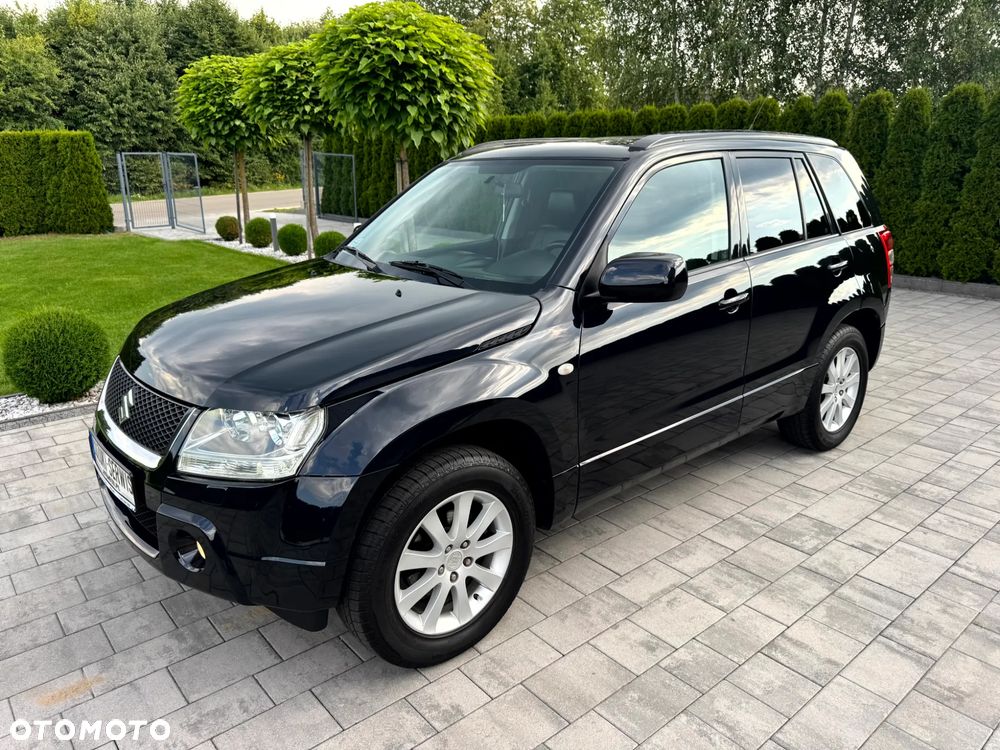 Suzuki Grand Vitara 2.0 De luxe - 1