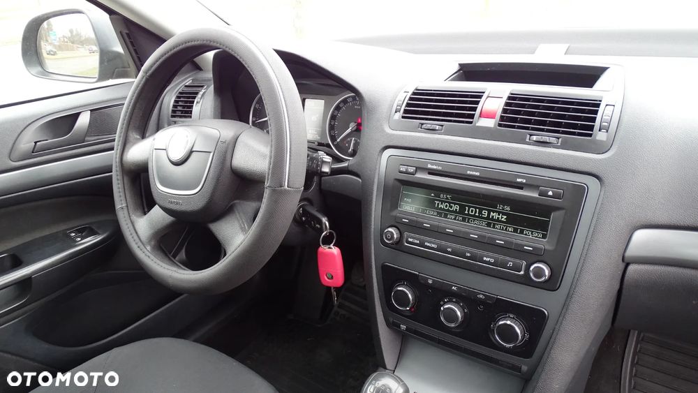 Skoda Octavia 1.6 Active - 12