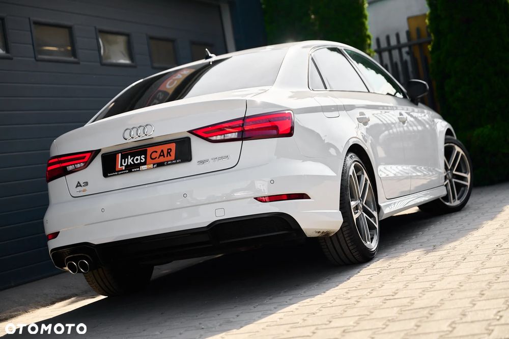 Audi A3 Limousine - 3