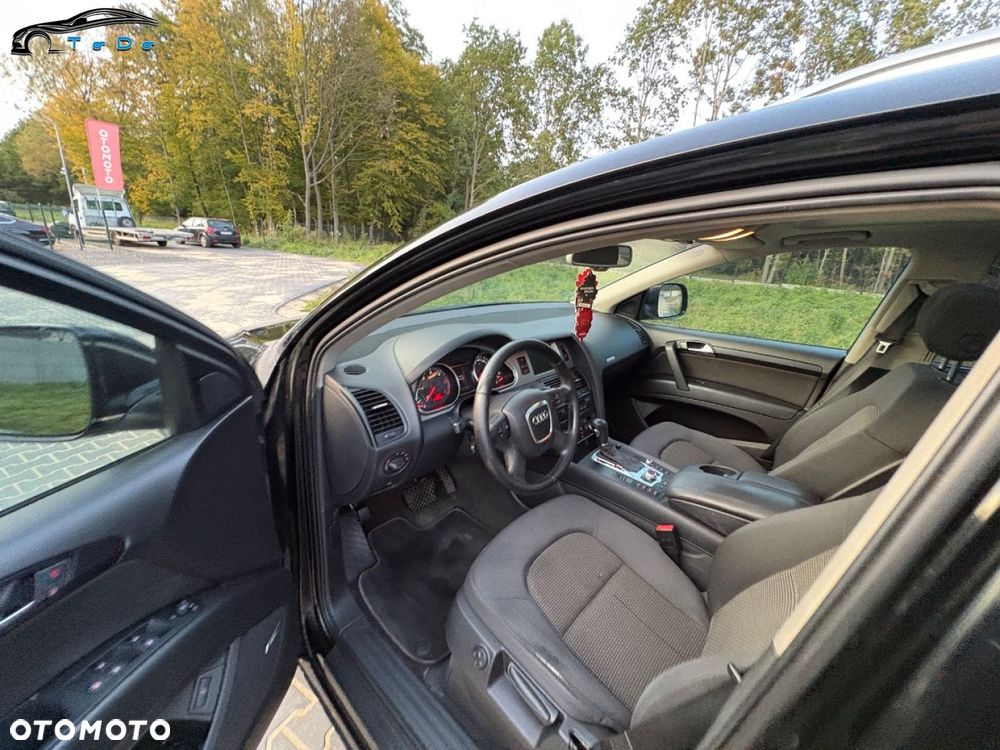 Audi Q7 3.0 TDI DPF clean diesel Quattro Tiptr - 26