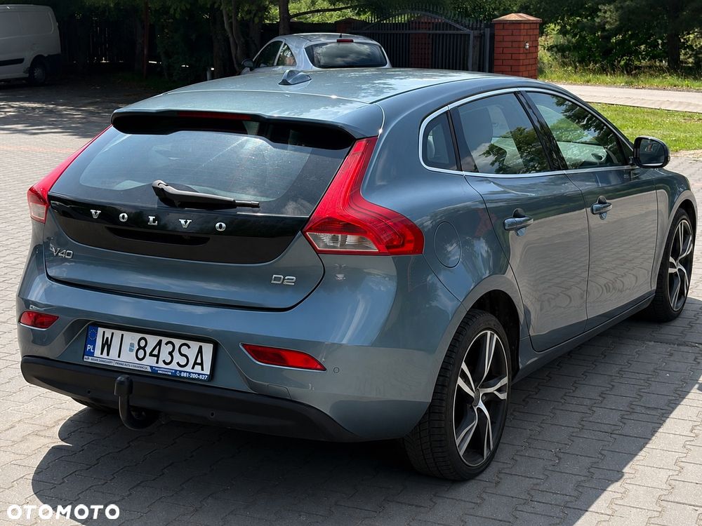 Volvo V40 D2 You - 4
