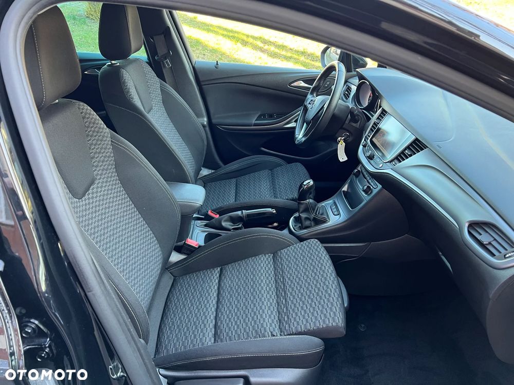 Opel Astra 1.6 D Start/Stop Dynamic - 5