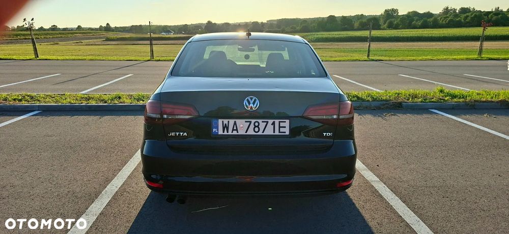 Volkswagen Jetta 2.0 TDI DPF BMT Comfortline - 6