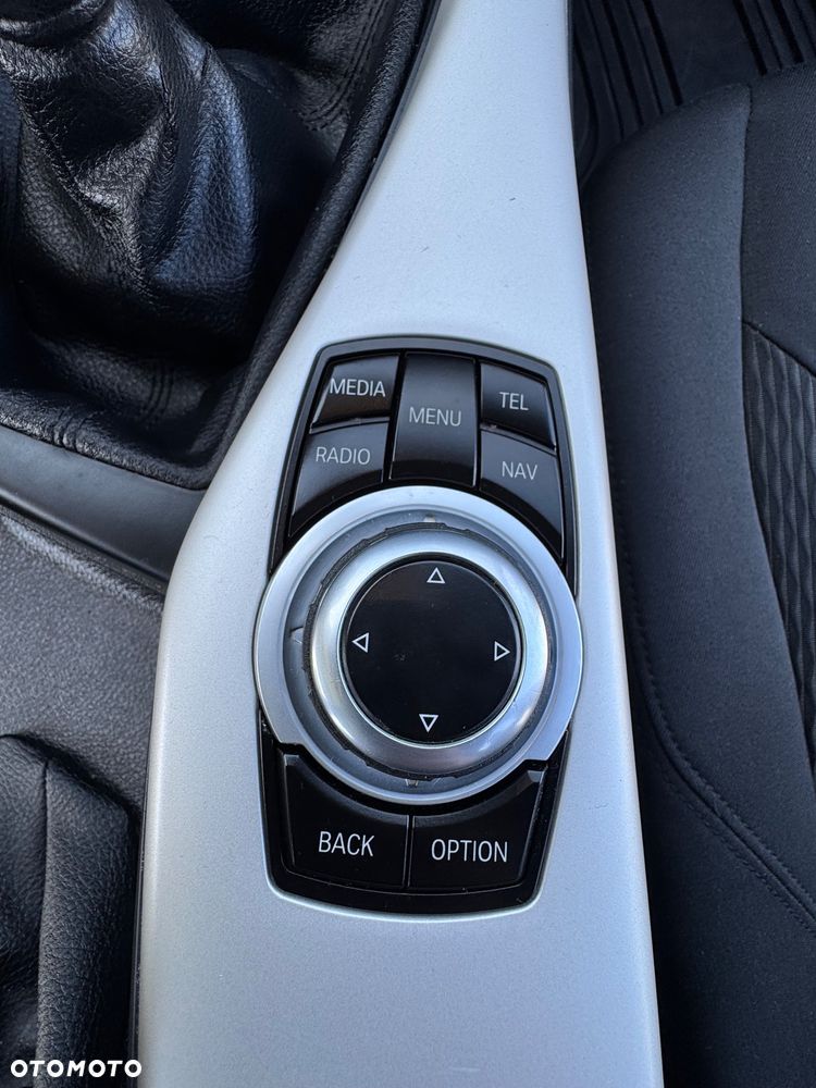 BMW Seria 1 118d DPF Edition Sport - 37