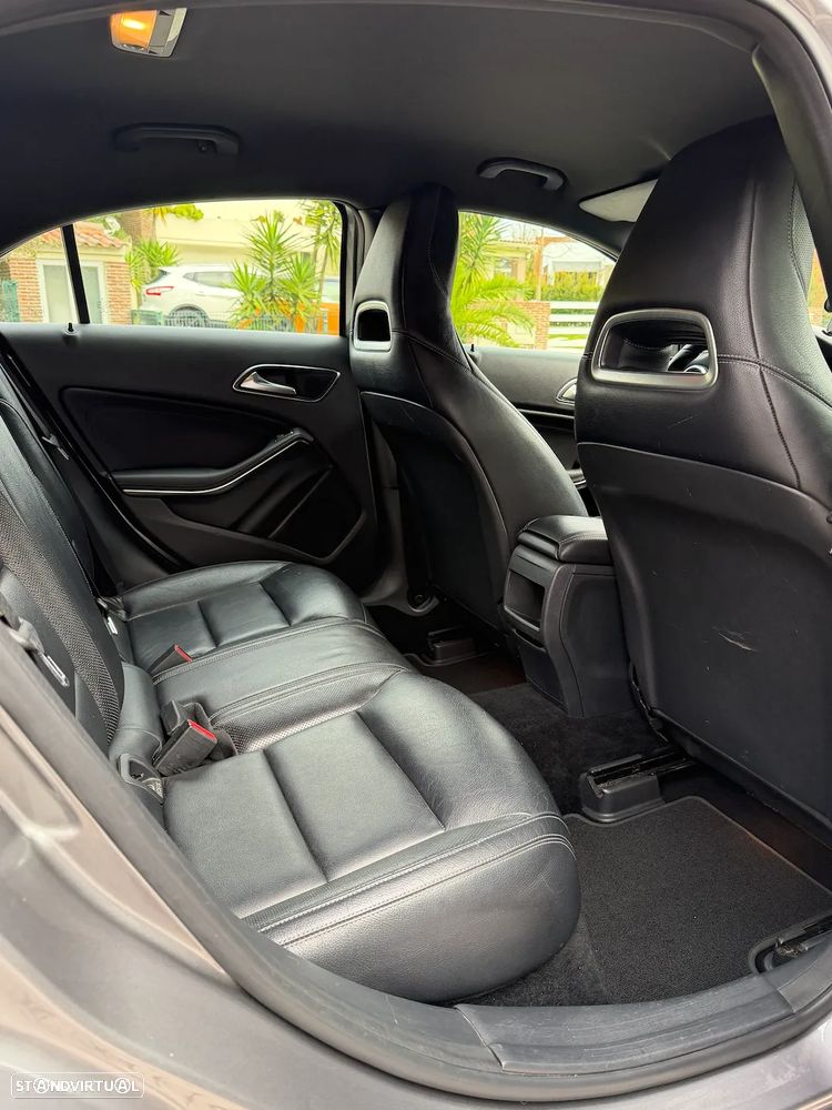 Mercedes-Benz A 180 d Aut. - 6