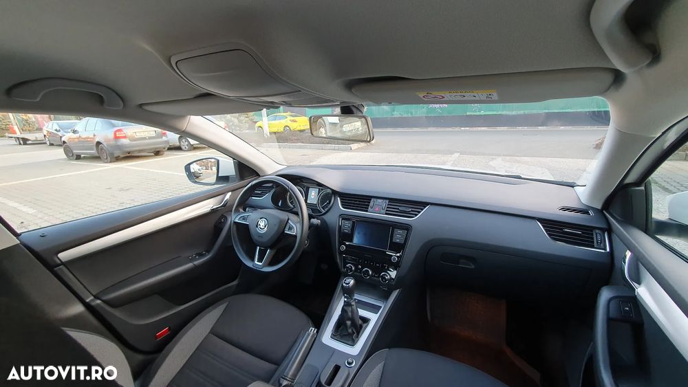 Skoda Octavia 1.6 TDI Style - 7
