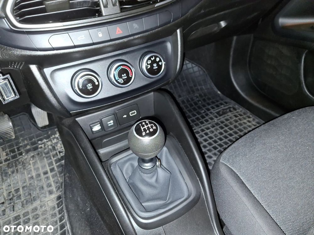 Fiat Tipo 1.4 Classic - 10