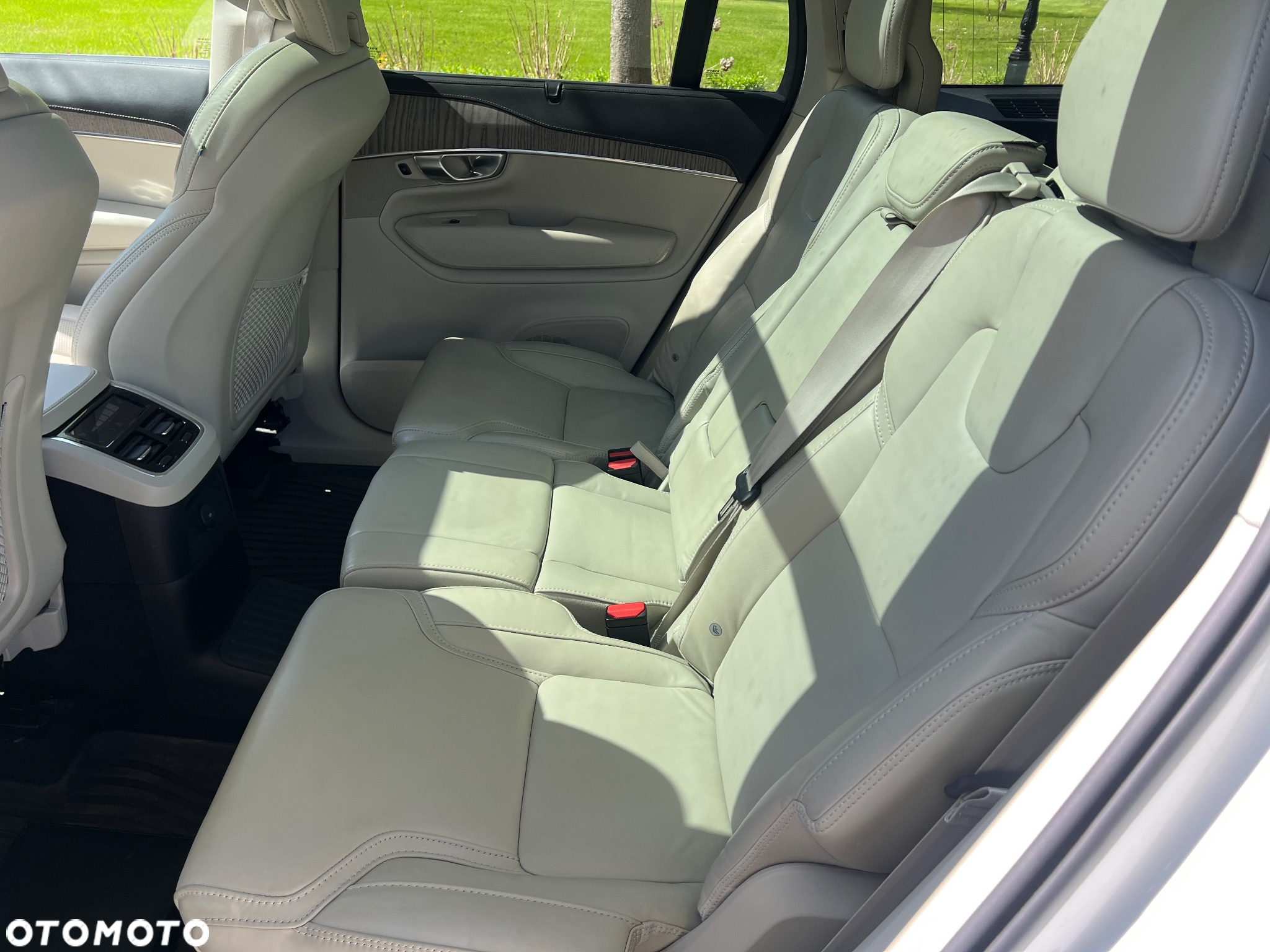 Volvo XC 90 - 16