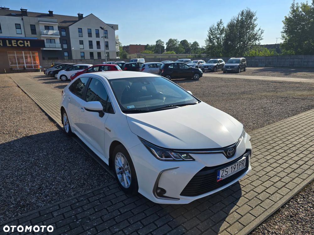 Toyota Corolla 1.8 Hybrid Comfort - 4