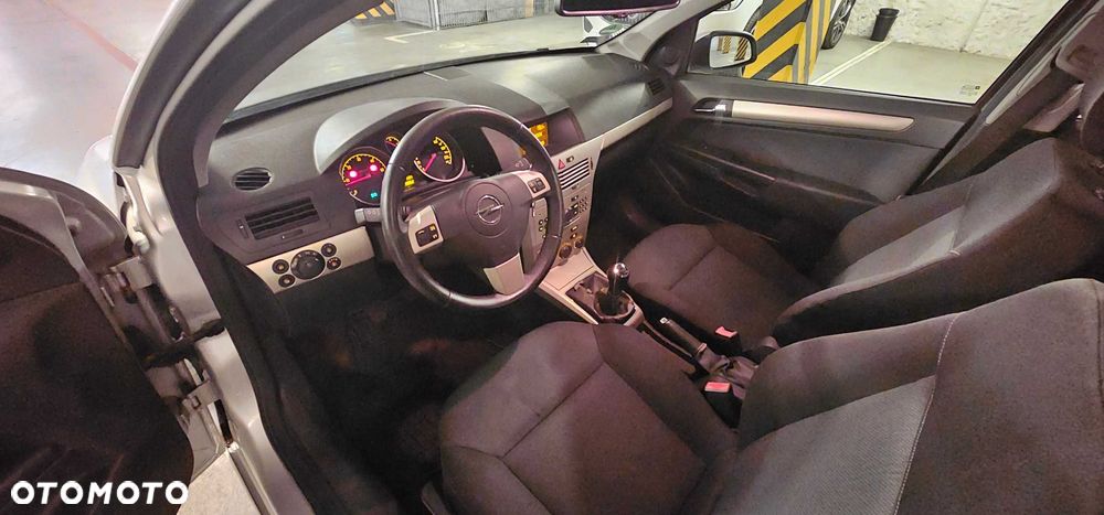 Opel Astra - 3