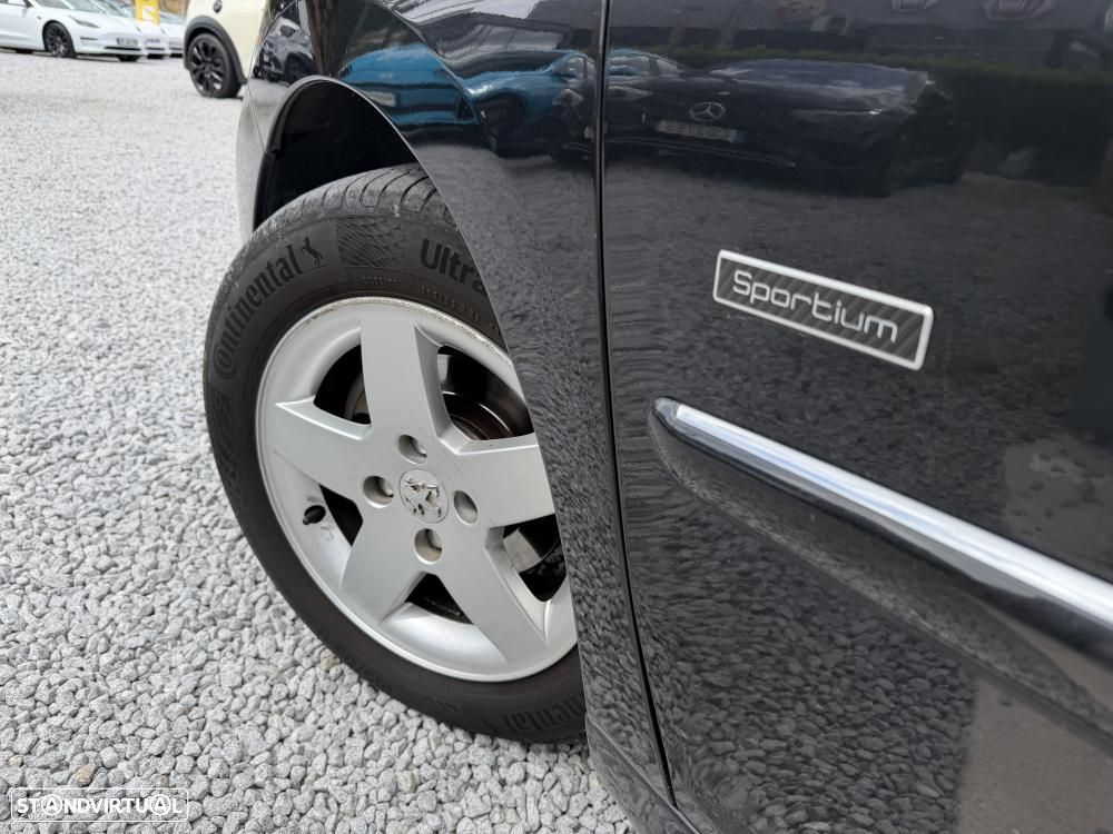 Peugeot 207 1.4 HDi Sportium - 12