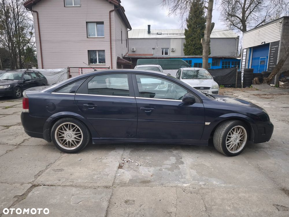 Opel Vectra 2.2 DTI - 7
