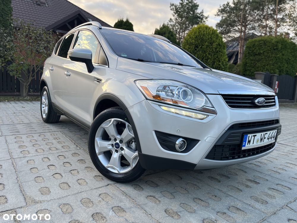 Ford Kuga 2.0 TDCi 4x4 Titanium - 37