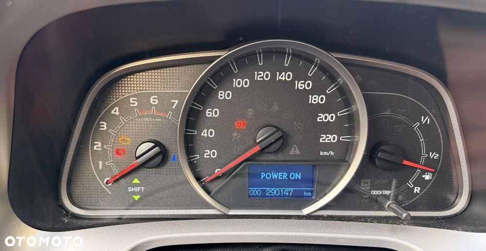 Toyota RAV4 - 9