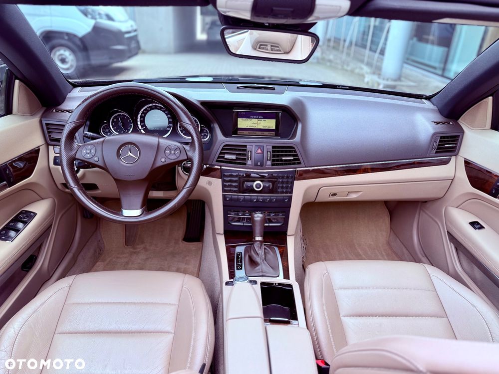 Mercedes-Benz Klasa E 200 BlueEFFICIENCY 7G-TRONIC Elegance - 15
