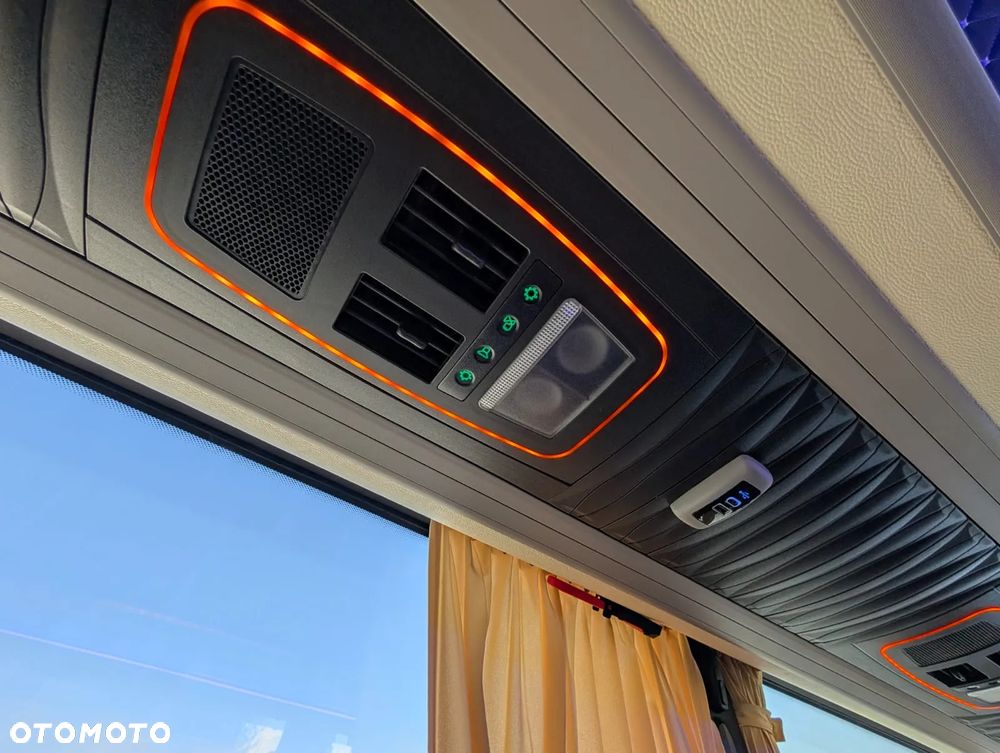 Iveco Daily 70C21 - 26