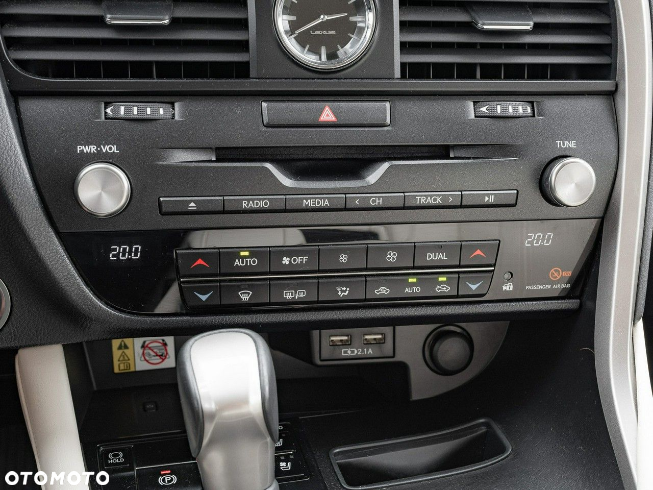 Lexus RX 450h F-Impression - 23