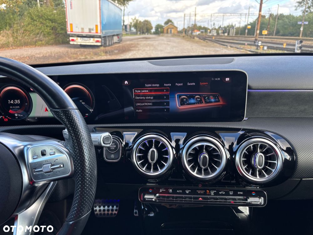 Mercedes-Benz Klasa A 200 d AMG Line 8G-DCT - 26