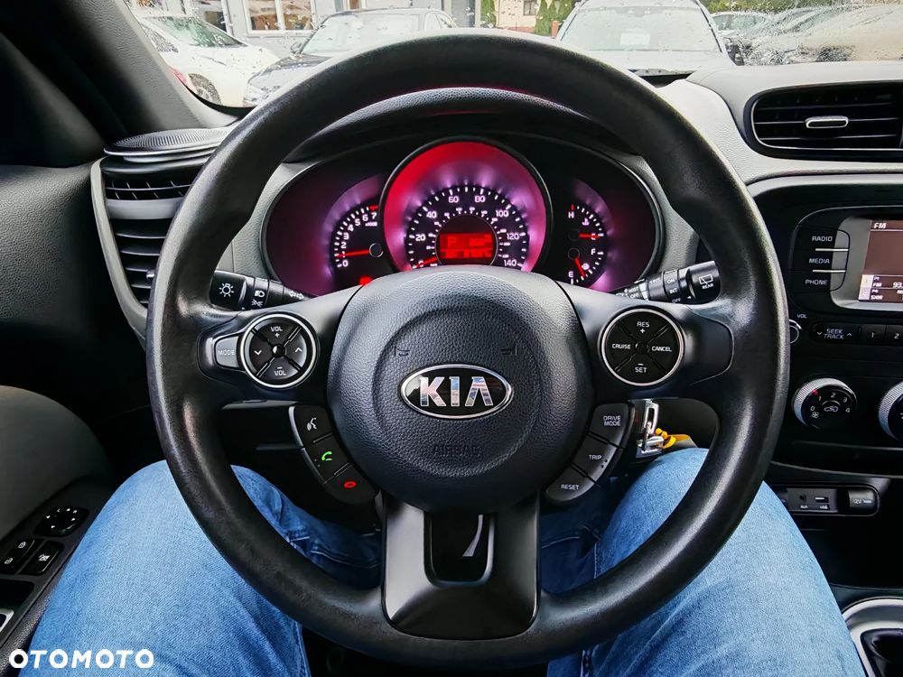 Kia Soul 1.6 GDI L - 12