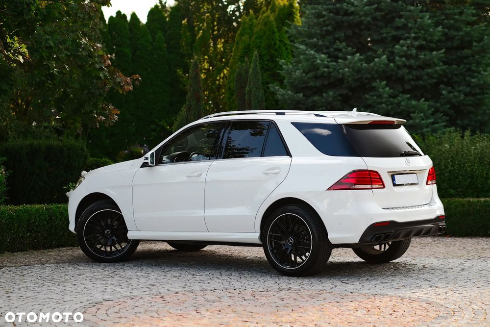 Mercedes-Benz ML - 14