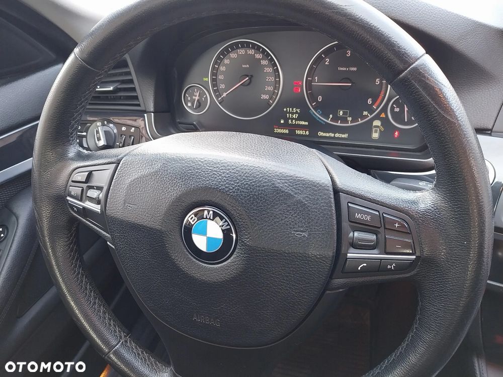 BMW Seria 5 520d - 21