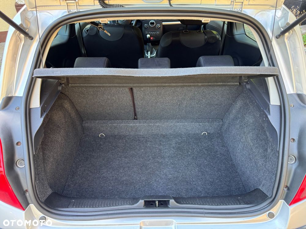 Renault Clio 1.6 16V Extreme - 13