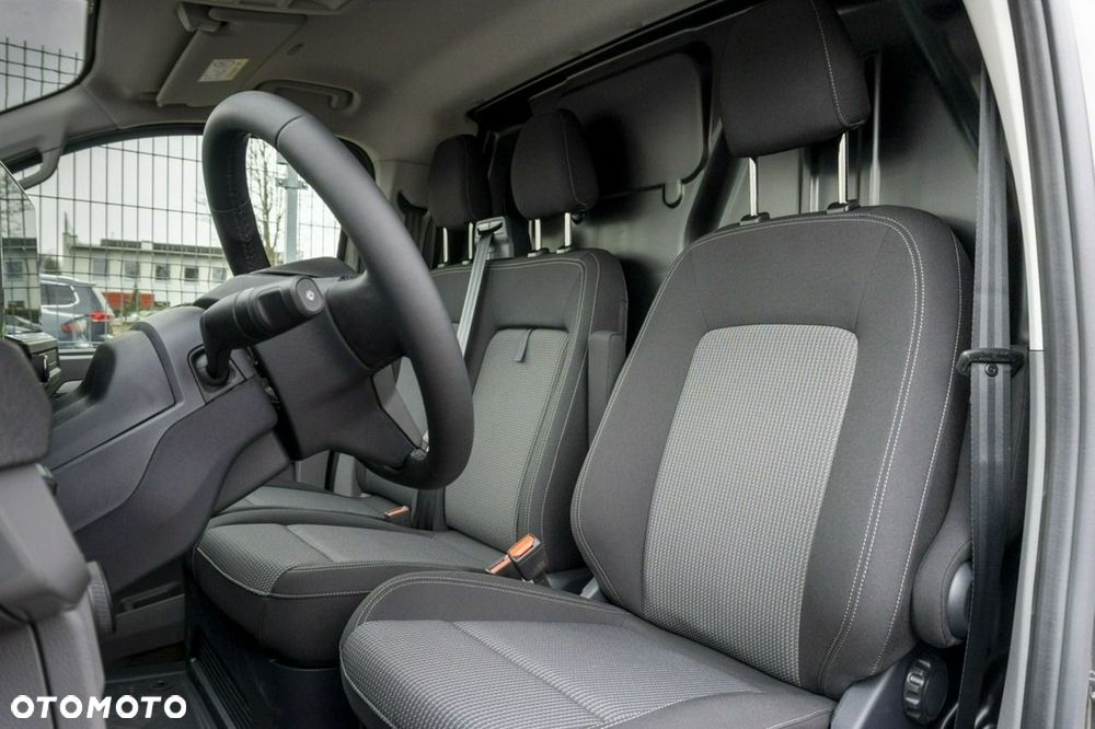 Volkswagen Transporter - 15