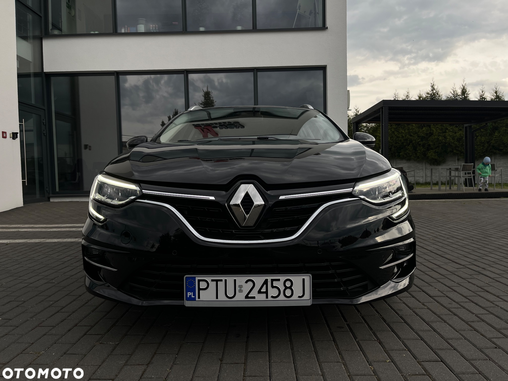 Renault Megane E-TECH Plug-in Hybrid 160 E-Tech engineered - 13